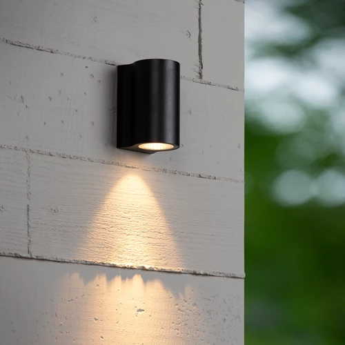 Lucide AKRA - Wall light Indoor/Outdoor - LED - 1x6W 2700K - IP54 - Black - atmosphere 1